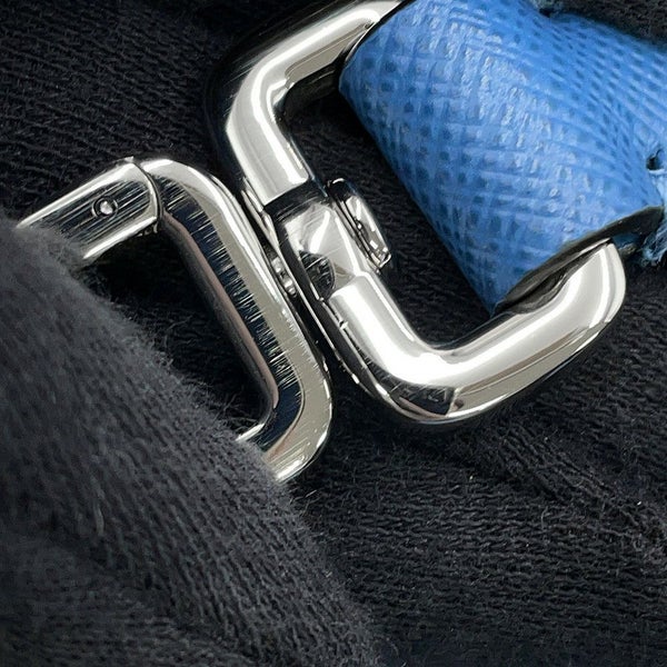 プラダ ボディバッグ トライアングルロゴ ブリック サフィアーノレザー 2VZ106 PRADA