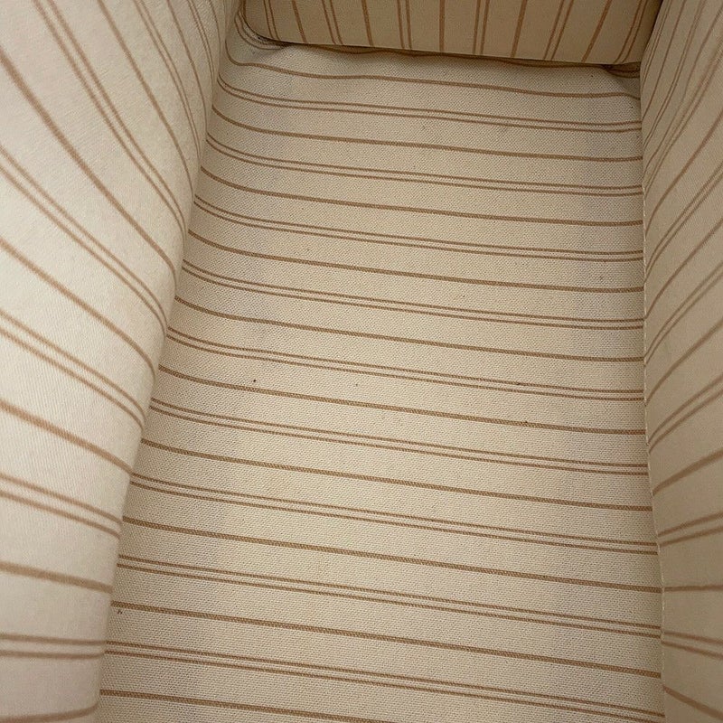 ルイヴィトン トートバッグ モノグラム・ジャングル オンザゴーGM M44675 LOUIS VUITTON 2way