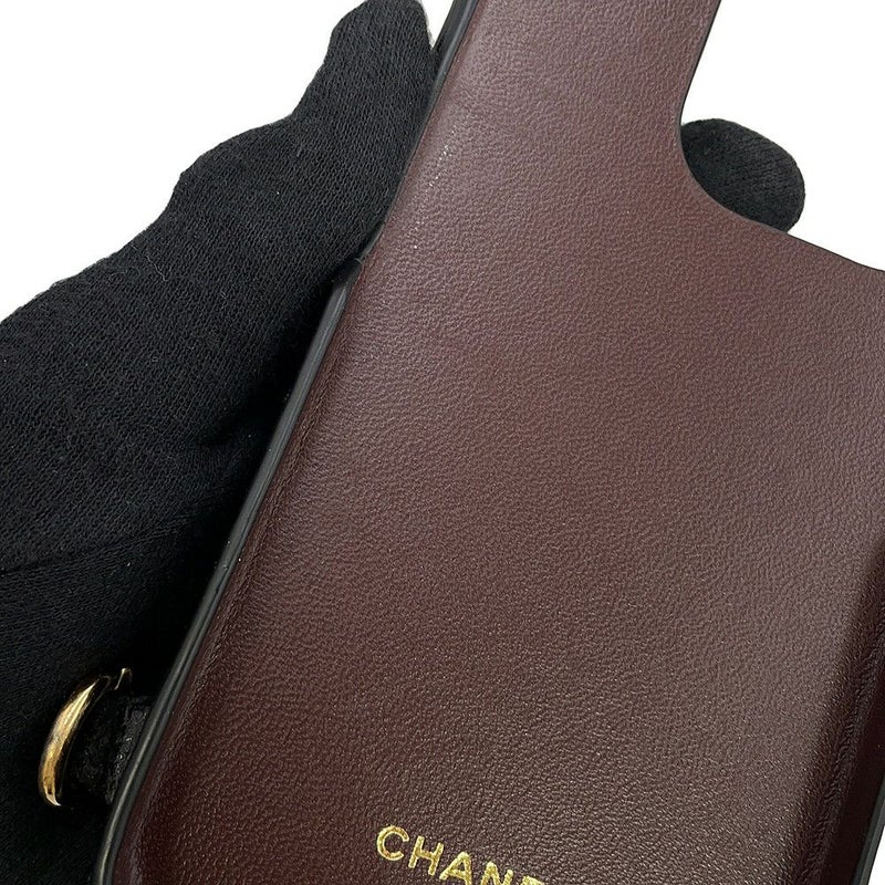 シャネル iPhoneケース マトラッセ ココマーク カードケース付き キャビアスキン AP3553 iPhone14pro対応 黒